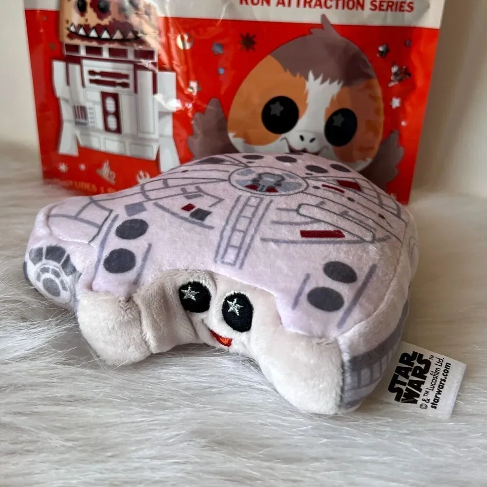 Millennium Falcon Disney 2022 Star Wars Wishables Smugglers Run NEW